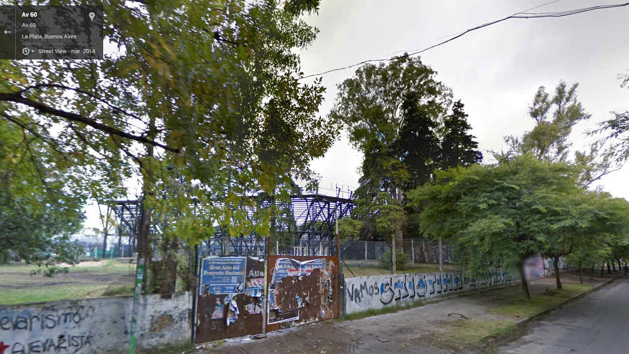 Gimnasia. Estadio Juan Carmelo Zerillo. (Captura de pantalla: Google Street View) Gimnasia. Estadio Juan Carmelo Zerillo. (Captura de pantalla: Google Street View)