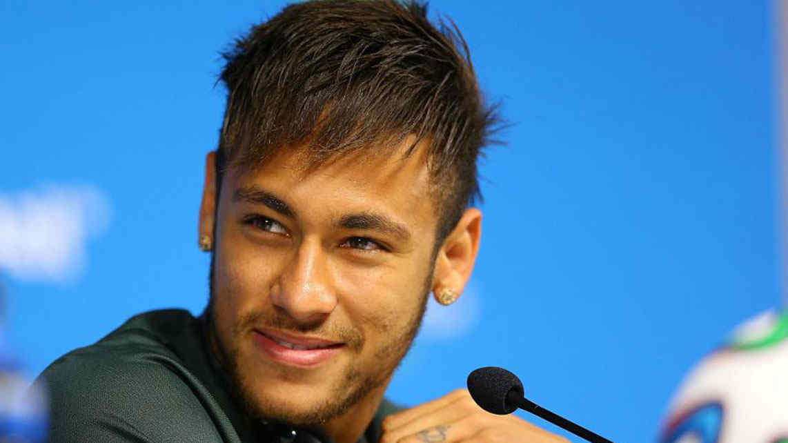 Neymar, de Brasil. Neymar, de Brasil.