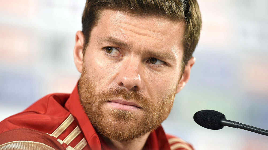 Xavi Alonso, de España. Xavi Alonso, de España.