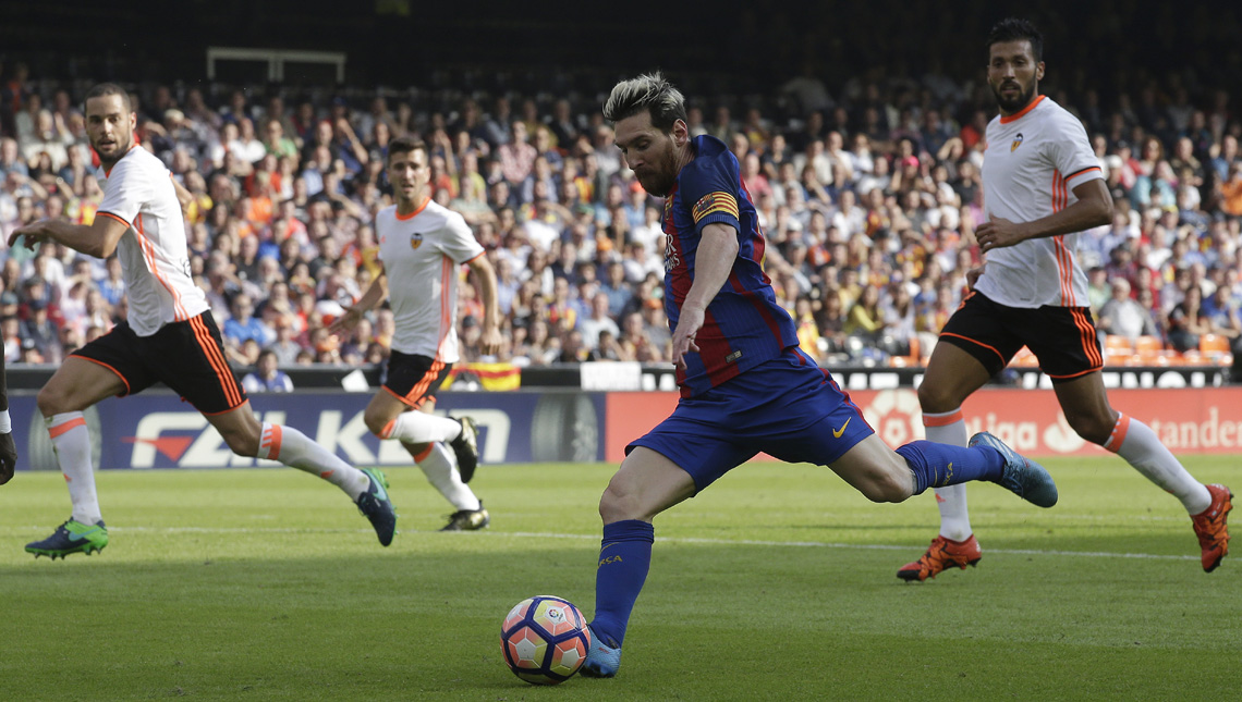 Liga Española: Barcelona le ganó al Valencia con dos goles de Messi - La Voz del Interior