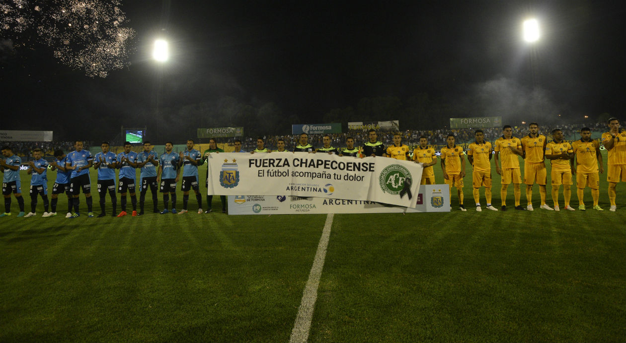 Unos 4 mil hinchas de Belgrano acompañaron al equipo en Formosa - La Voz del Interior