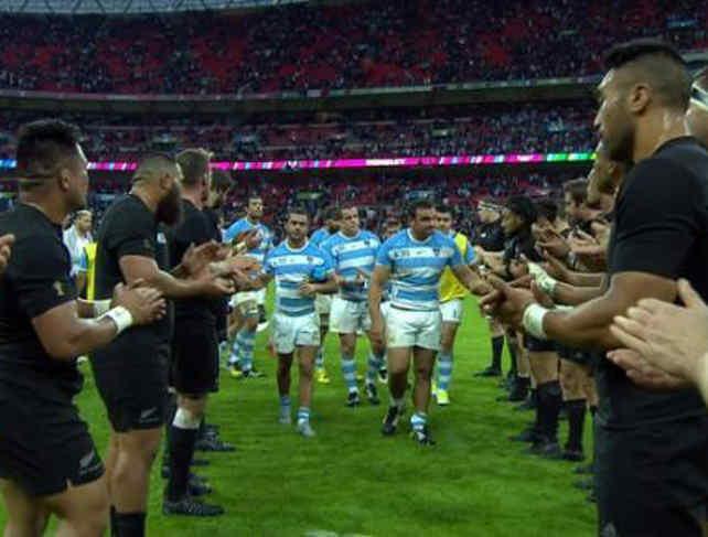 10 cosas que el fútbol debería aprender del rugby