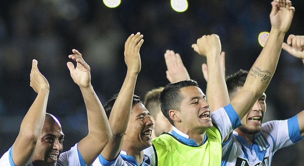 Racing no pudo con Argentinos en La Paternal