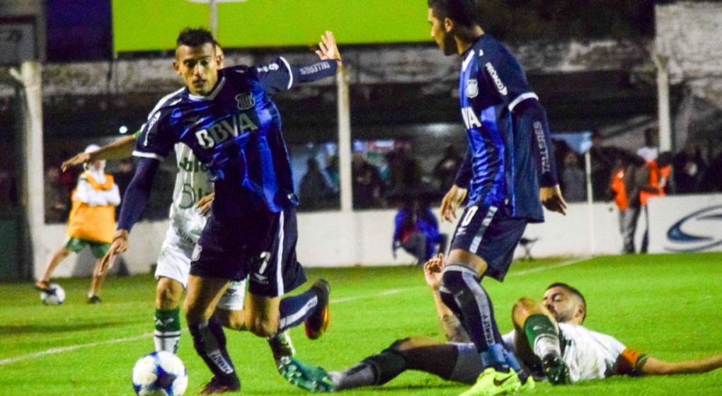 Sarmiento, gris como la tarde, pierde 2 a 0 ante Talleres