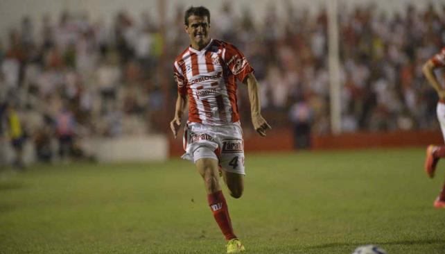 Instituo ganó y le amarga la fiesta del ascenso a Aldosivi Instituo ganó y le amarga la fiesta del ascenso a Aldosivi